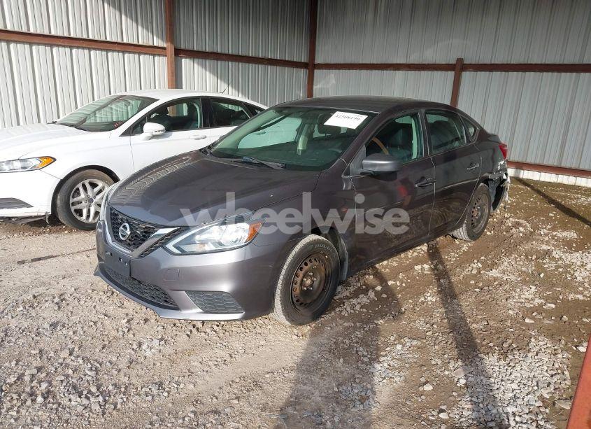 Photo 2 of 2017 Nissan Sentra SV (VIN 3N1AB7AP6HL650942)