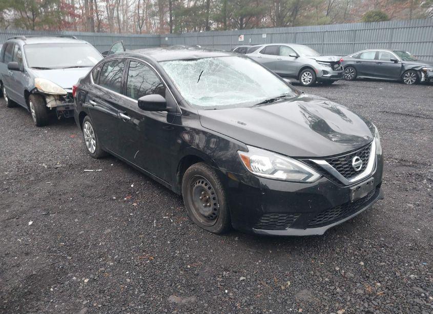 2017 Nissan Sentra SV (VIN 3N1AB7AP6HL655557) main photo