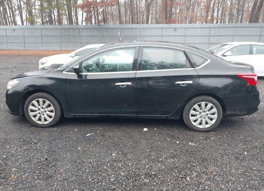 Photo 14 of 2017 Nissan Sentra SV (VIN 3N1AB7AP6HL655557)