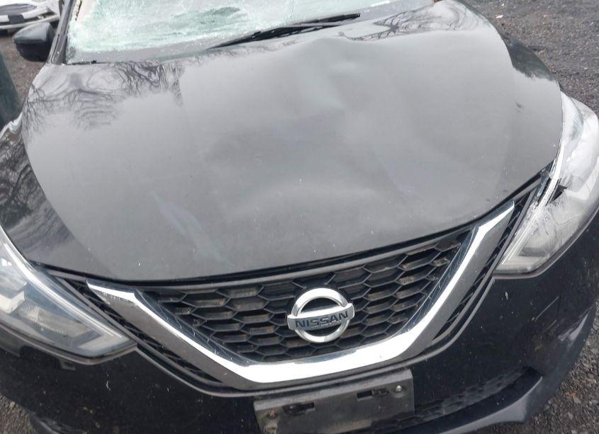 Photo 6 of 2017 Nissan Sentra SV (VIN 3N1AB7AP6HL655557)