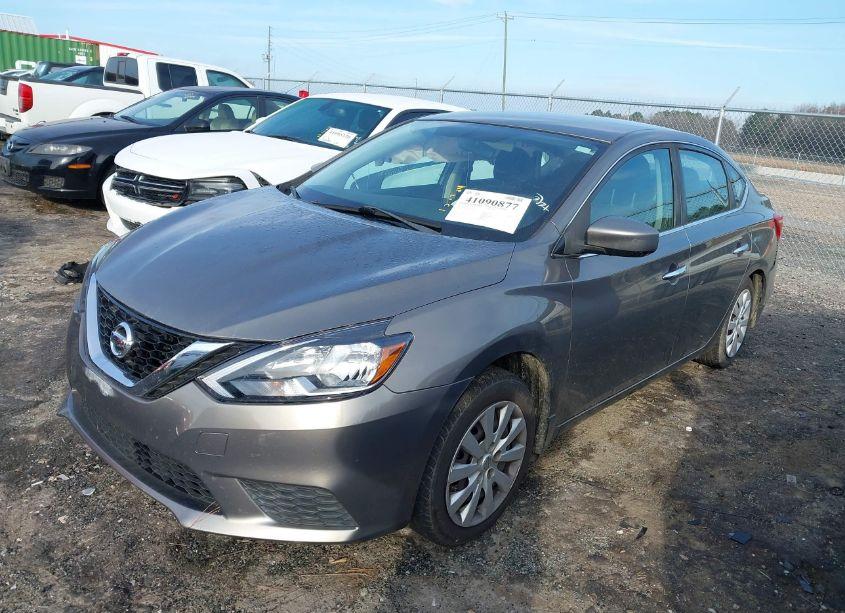 Photo 2 of 2017 Nissan Sentra SV (VIN 3N1AB7AP6HL656692)