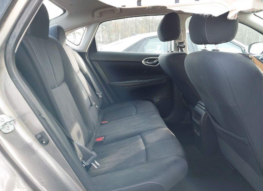 Photo 8 of 2017 Nissan Sentra SV (VIN 3N1AB7AP6HL656692)