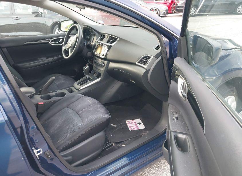 Photo 5 of 2017 Nissan Sentra SV (VIN 3N1AB7AP6HL710587)