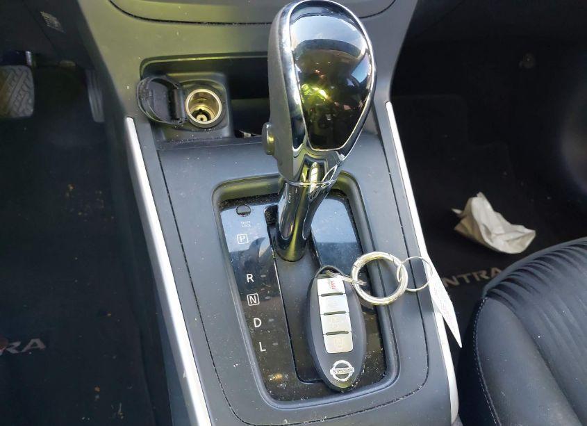 Photo 11 of 2017 Nissan Sentra SV (VIN 3N1AB7AP6HL720357)