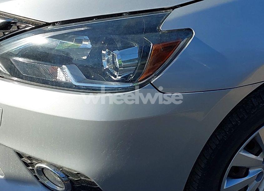 Photo 6 of 2017 Nissan Sentra SR (VIN 3N1AB7AP6HY216099)