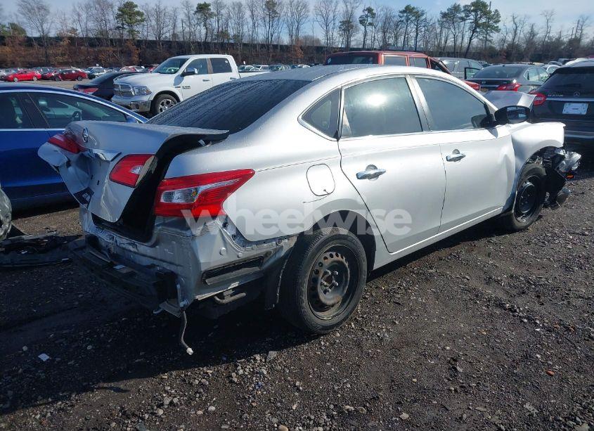 Photo 4 of 2017 Nissan Sentra S (VIN 3N1AB7AP6HY240645)