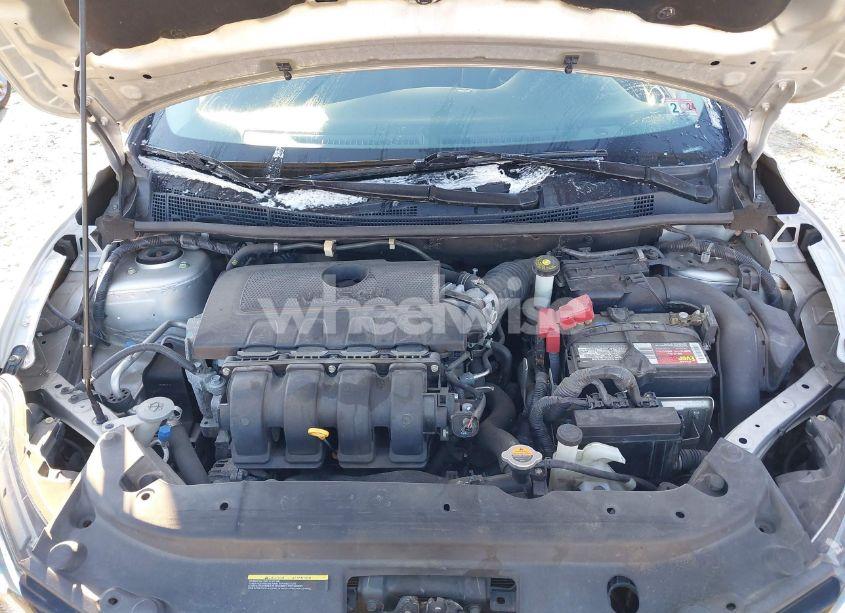 Photo 10 of 2017 Nissan Sentra SV (VIN 3N1AB7AP6HY242721)