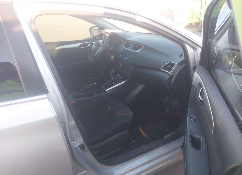 Photo 5 of 2017 Nissan Sentra S (VIN 3N1AB7AP6HY252343)