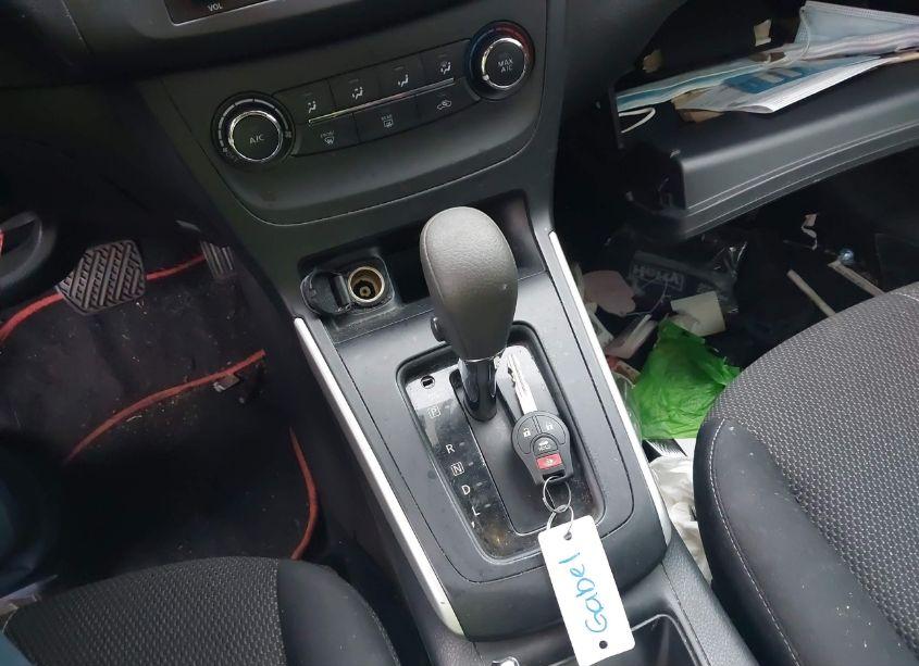 Photo 11 of 2017 Nissan Sentra S (VIN 3N1AB7AP6HY252536)