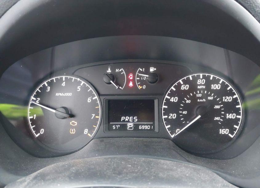 Photo 7 of 2017 Nissan Sentra S (VIN 3N1AB7AP6HY252536)