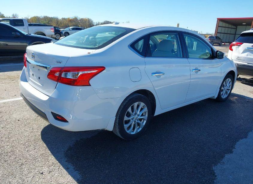 Photo 4 of 2017 Nissan Sentra SV (VIN 3N1AB7AP6HY254433)