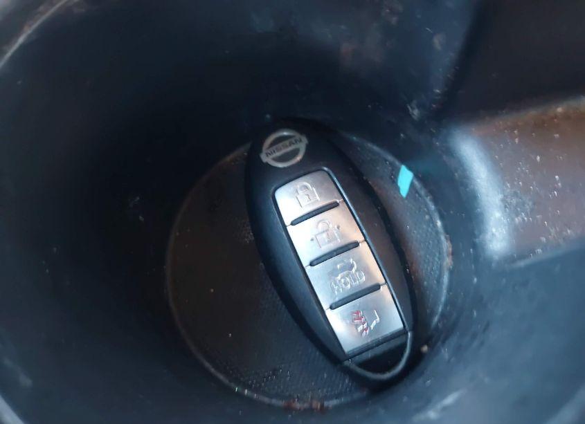 Photo 11 of 2017 Nissan Sentra SV (VIN 3N1AB7AP6HY280725)