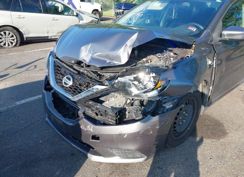 Photo 6 of 2017 Nissan Sentra S (VIN 3N1AB7AP6HY282720)