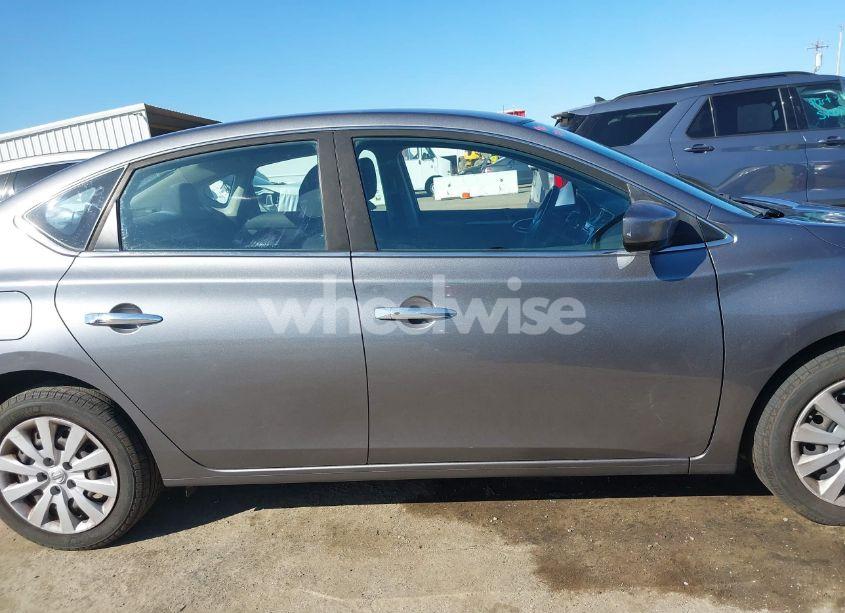 Photo 14 of 2017 Nissan Sentra SV (VIN 3N1AB7AP6HY297024)