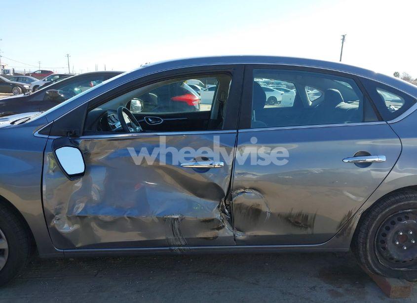 Photo 15 of 2017 Nissan Sentra SV (VIN 3N1AB7AP6HY297024)