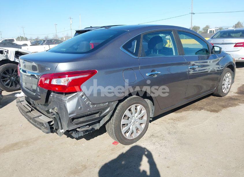 Photo 4 of 2017 Nissan Sentra SV (VIN 3N1AB7AP6HY297024)