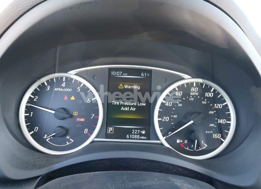 Photo 7 of 2017 Nissan Sentra SV (VIN 3N1AB7AP6HY297024)