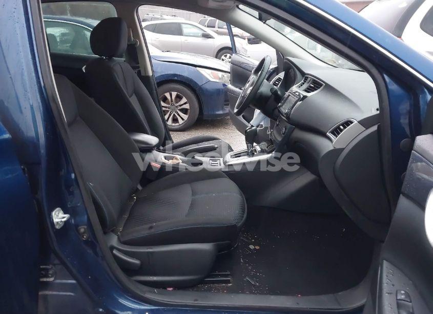 Photo 5 of 2017 Nissan Sentra SR (VIN 3N1AB7AP6HY302433)