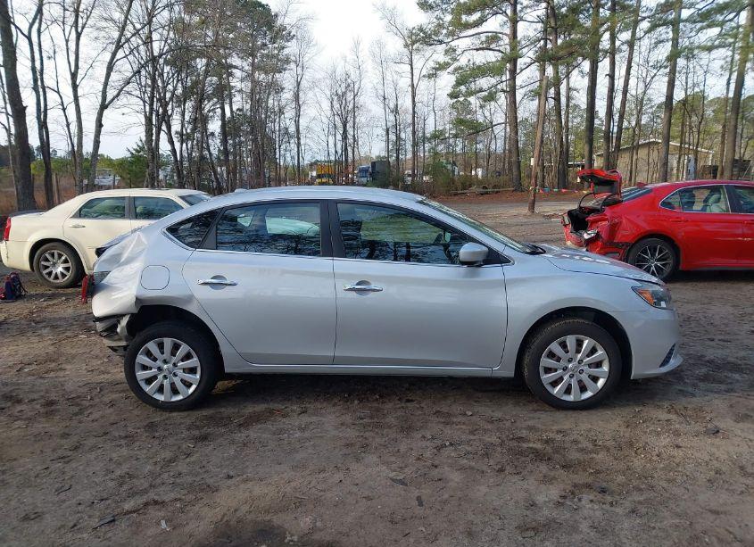 Photo 12 of 2017 Nissan Sentra SV (VIN 3N1AB7AP6HY304313)