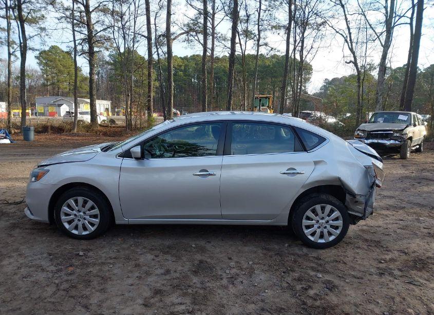 Photo 13 of 2017 Nissan Sentra SV (VIN 3N1AB7AP6HY304313)