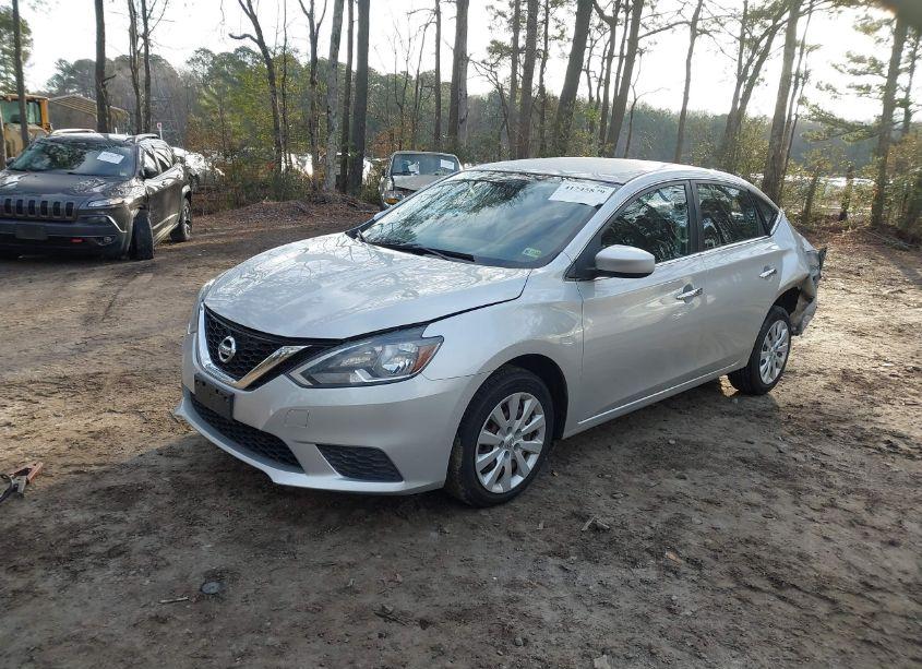 Photo 2 of 2017 Nissan Sentra SV (VIN 3N1AB7AP6HY304313)