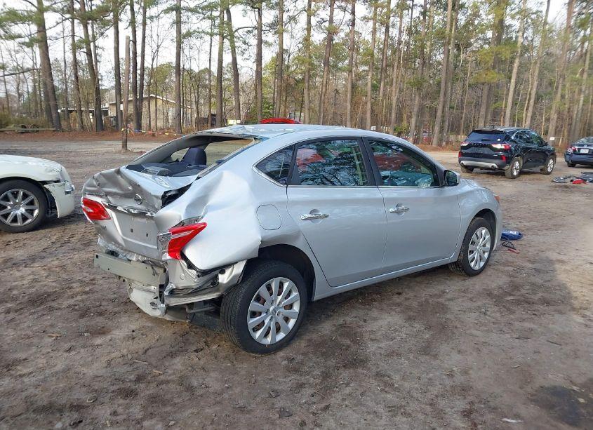 Photo 4 of 2017 Nissan Sentra SV (VIN 3N1AB7AP6HY304313)