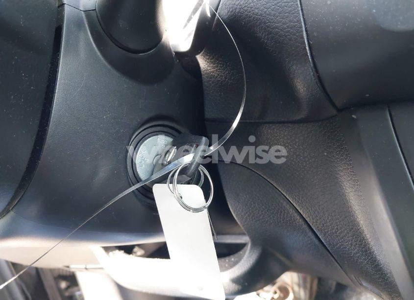 Photo 11 of 2017 Nissan Sentra S (VIN 3N1AB7AP6HY309141)