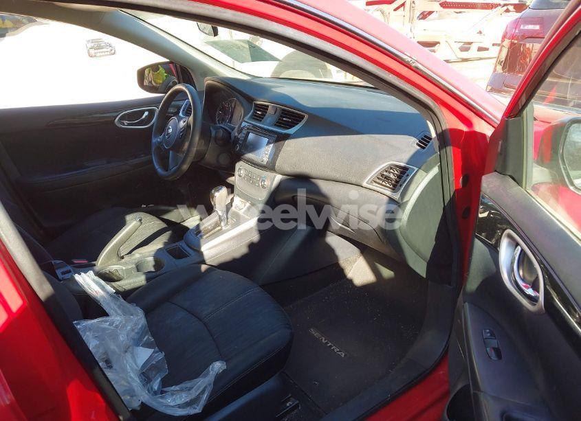 Photo 5 of 2017 Nissan Sentra SV (VIN 3N1AB7AP6HY314372)