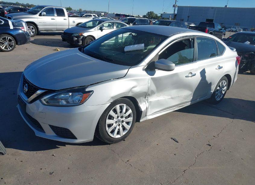 Photo 2 of 2017 Nissan Sentra SV (VIN 3N1AB7AP6HY319247)