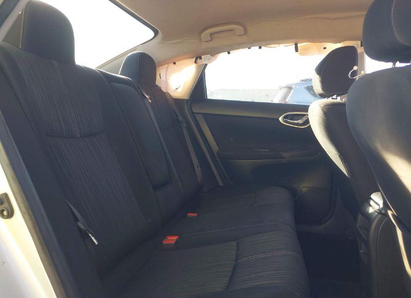 Photo 8 of 2017 Nissan Sentra SV (VIN 3N1AB7AP6HY319247)