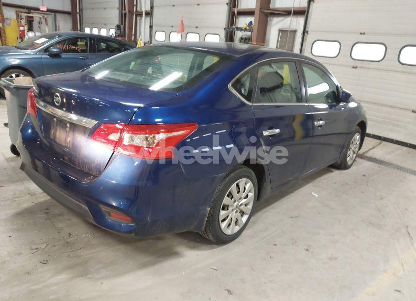 Photo 4 of 2017 Nissan Sentra S (VIN 3N1AB7AP6HY321676)