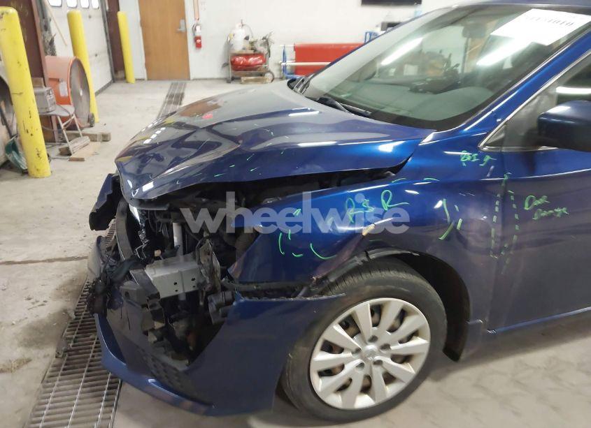 Photo 6 of 2017 Nissan Sentra S (VIN 3N1AB7AP6HY321676)