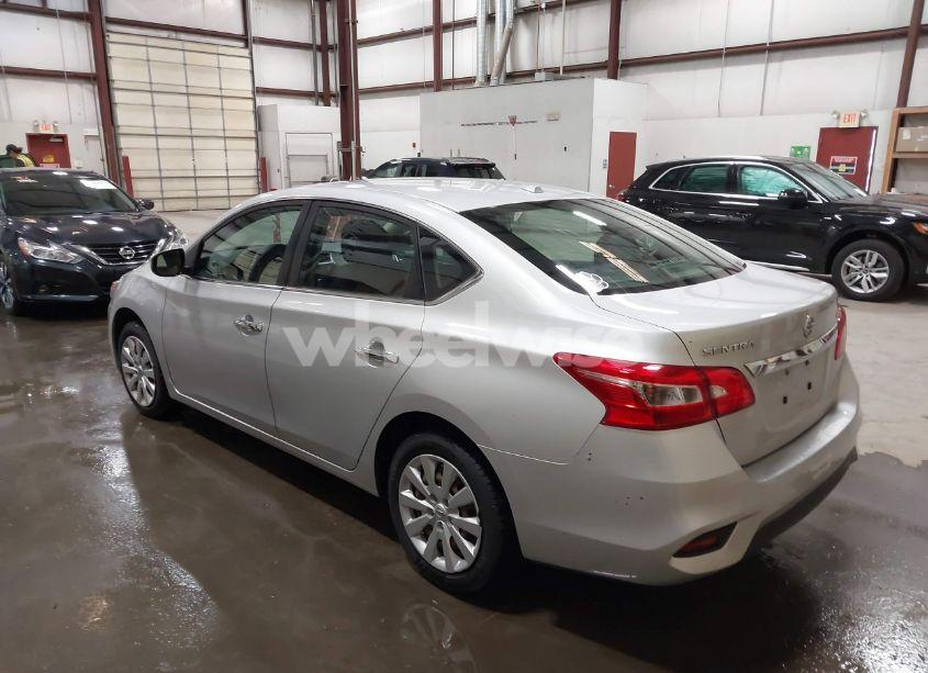 Photo 3 of 2017 Nissan Sentra SV (VIN 3N1AB7AP6HY337019)