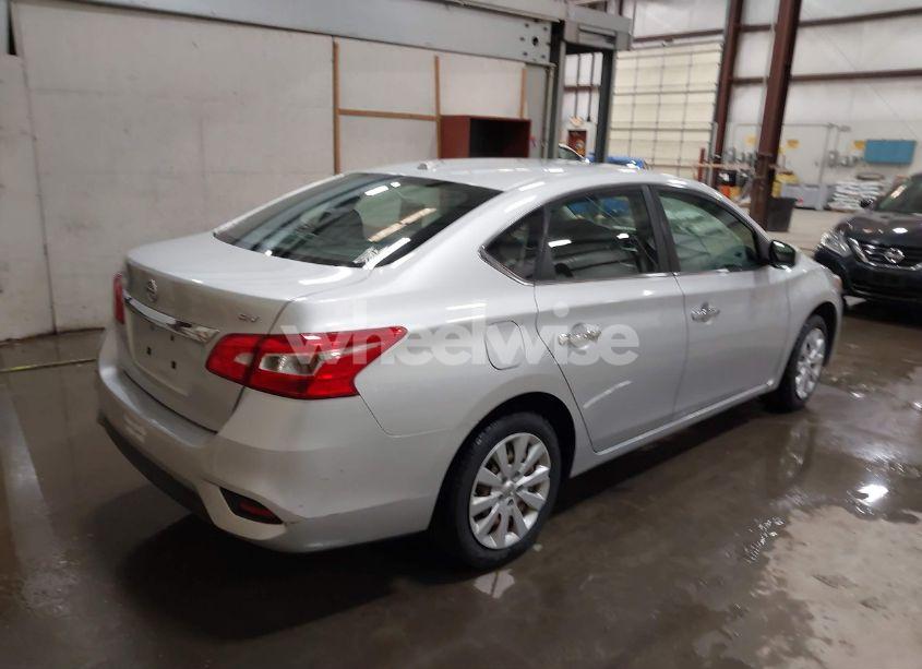 Photo 4 of 2017 Nissan Sentra SV (VIN 3N1AB7AP6HY337019)