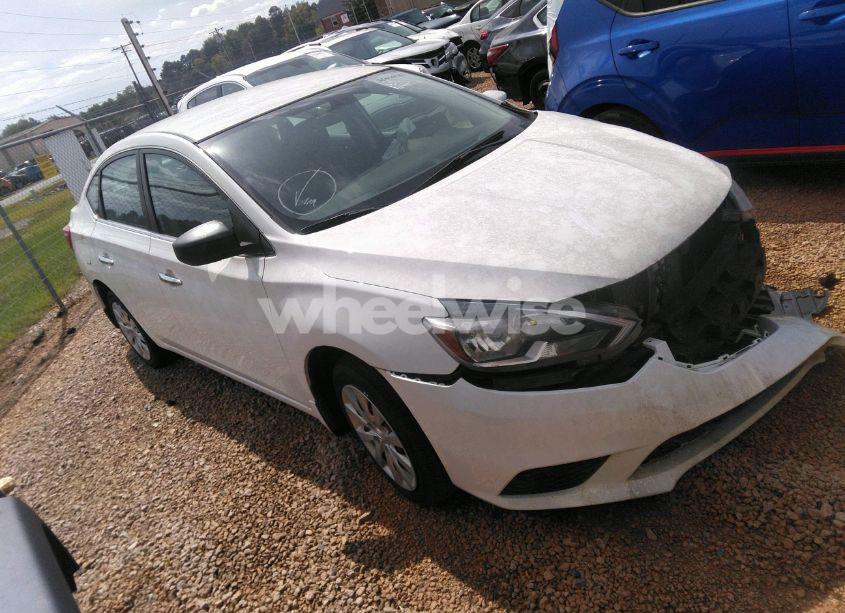 2017 Nissan Sentra S (VIN 3N1AB7AP6HY346304) main photo