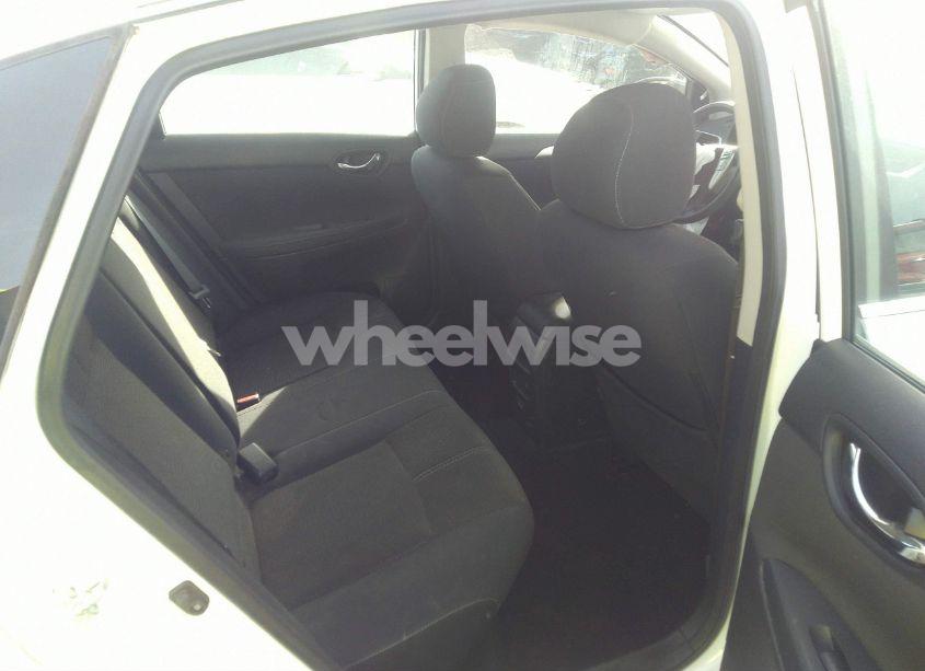 Photo 8 of 2017 Nissan Sentra S (VIN 3N1AB7AP6HY346304)