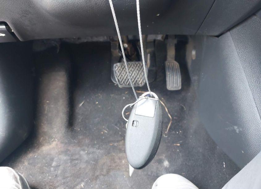 Photo 11 of 2017 Nissan Sentra SV (VIN 3N1AB7AP6HY352958)