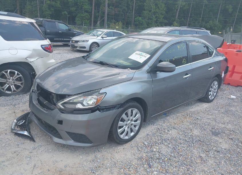 Photo 2 of 2017 Nissan Sentra SV (VIN 3N1AB7AP6HY352958)