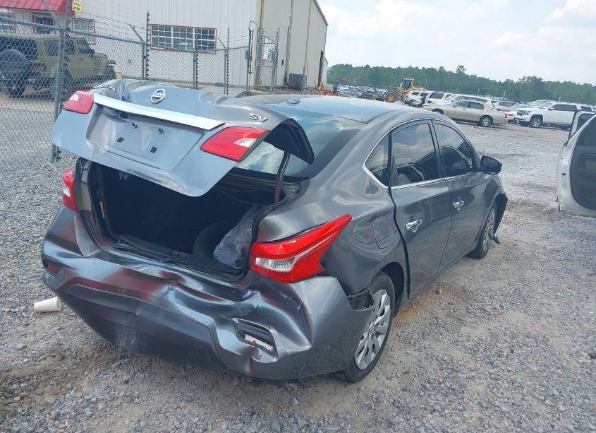 Photo 4 of 2017 Nissan Sentra SV (VIN 3N1AB7AP6HY352958)