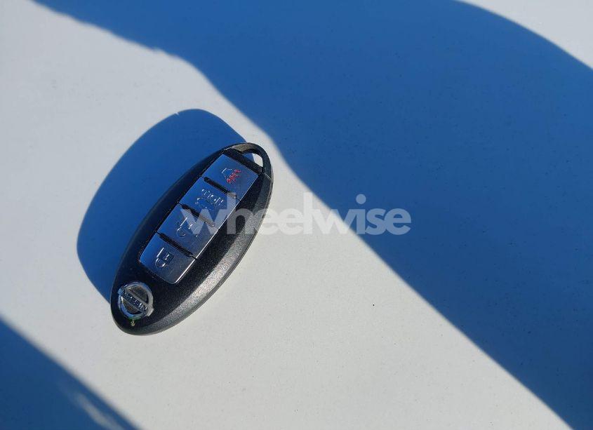 Photo 11 of 2017 Nissan Sentra SR (VIN 3N1AB7AP6HY363894)