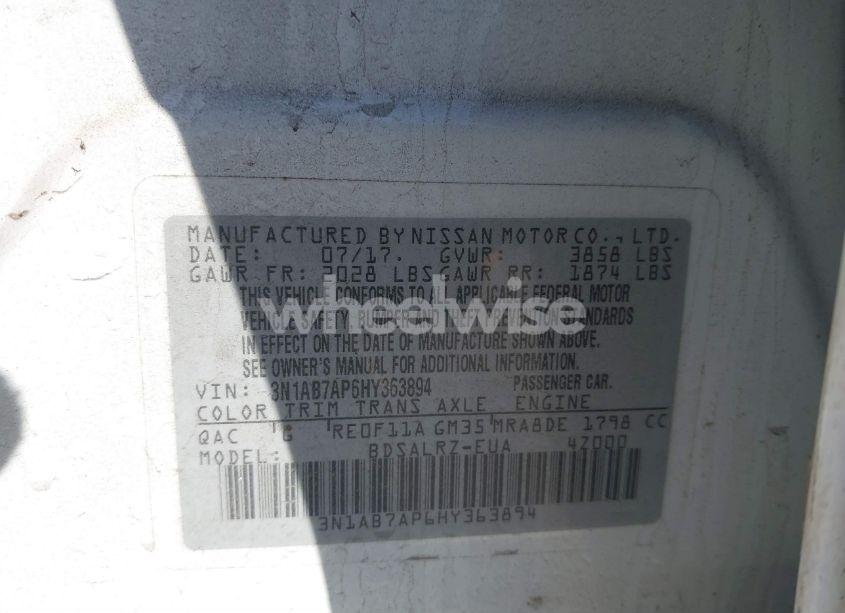 Photo 9 of 2017 Nissan Sentra SR (VIN 3N1AB7AP6HY363894)