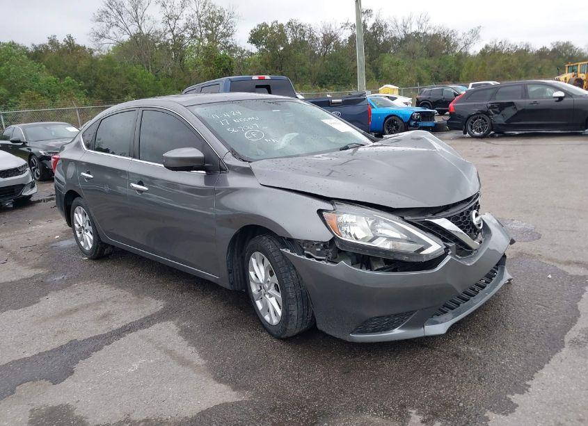 2017 Nissan Sentra SV (VIN 3N1AB7AP6HY367007) main photo