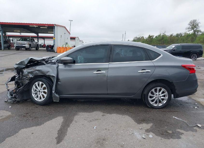 Photo 14 of 2017 Nissan Sentra SV (VIN 3N1AB7AP6HY367007)