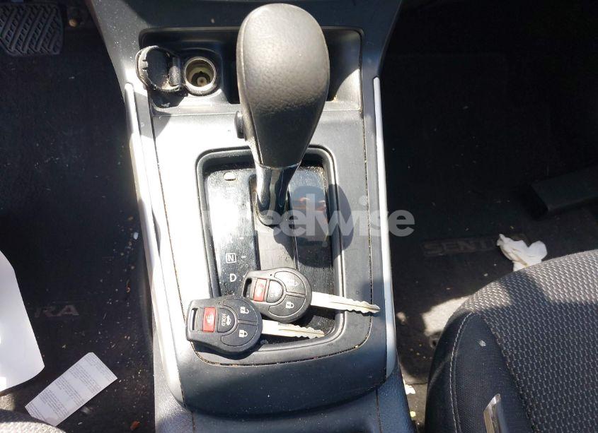 Photo 11 of 2017 Nissan Sentra S (VIN 3N1AB7AP6HY374541)