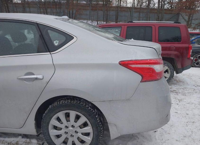 Photo 12 of 2017 Nissan Sentra SV (VIN 3N1AB7AP6HY388648)