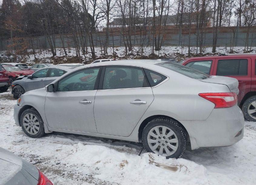 Photo 15 of 2017 Nissan Sentra SV (VIN 3N1AB7AP6HY388648)