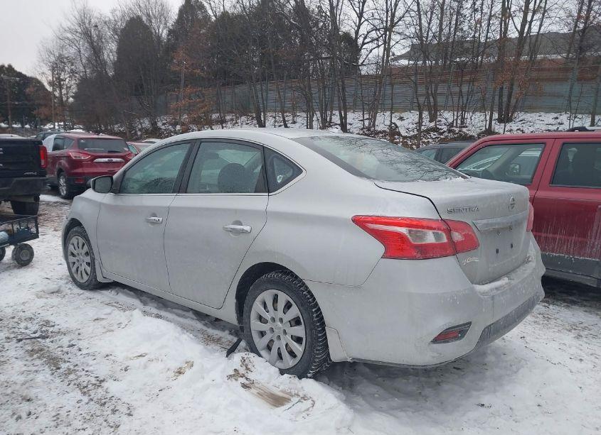 Photo 3 of 2017 Nissan Sentra SV (VIN 3N1AB7AP6HY388648)