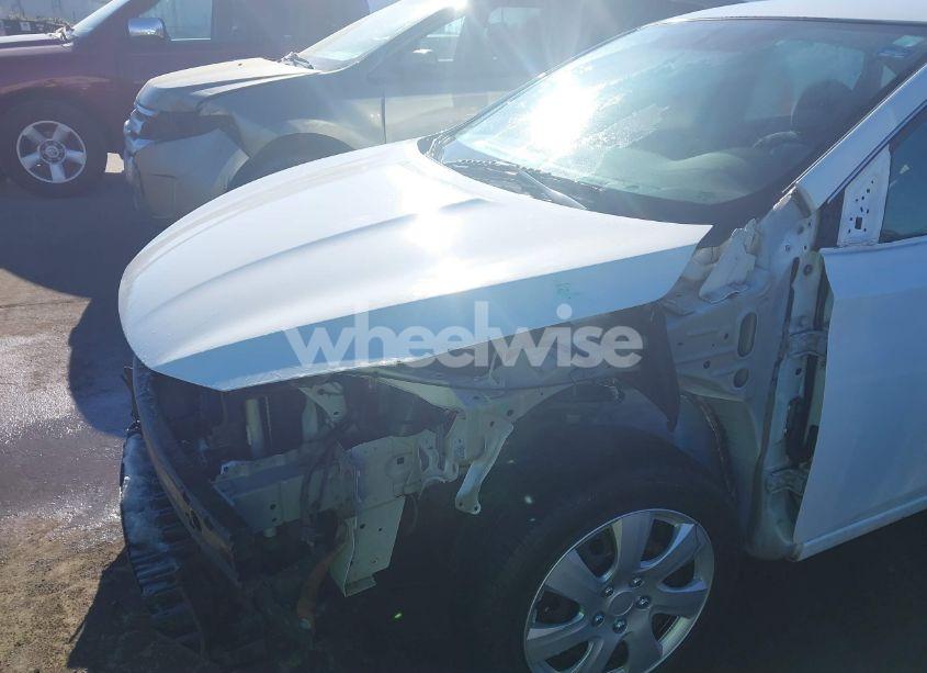 Photo 18 of 2017 Nissan Sentra S (VIN 3N1AB7AP6HY396622)