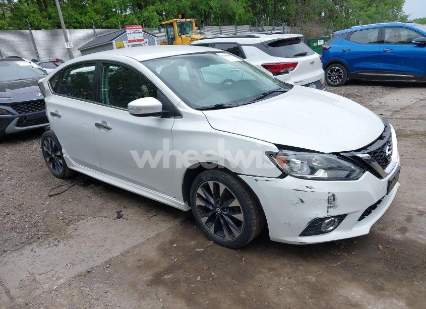 2017 Nissan Sentra SR (VIN 3N1AB7AP6HY400863) main photo