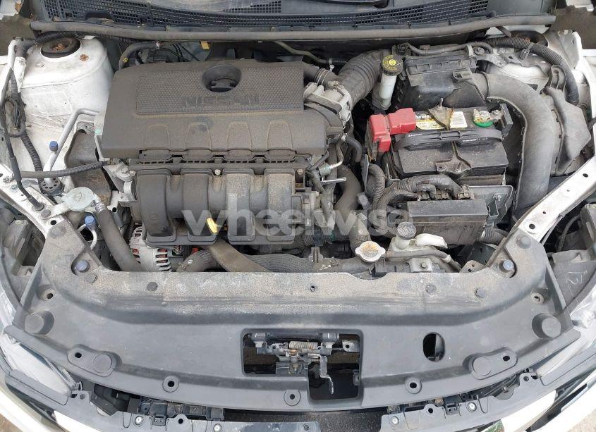 Photo 10 of 2017 Nissan Sentra SR (VIN 3N1AB7AP6HY400863)